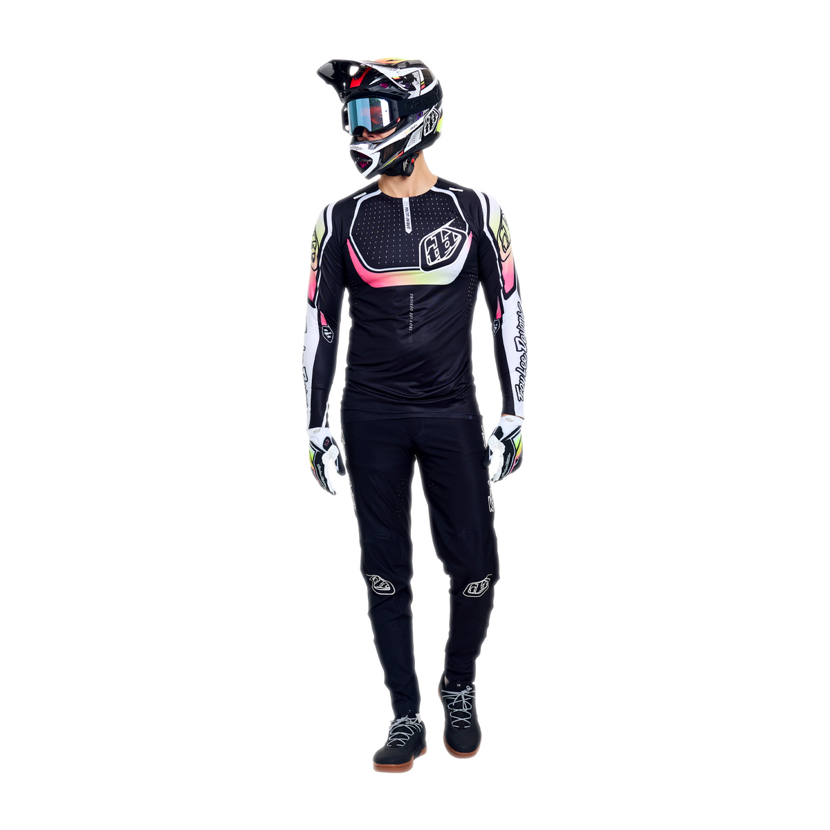 Trusted by the world’s fastest downhill and BMX athletes