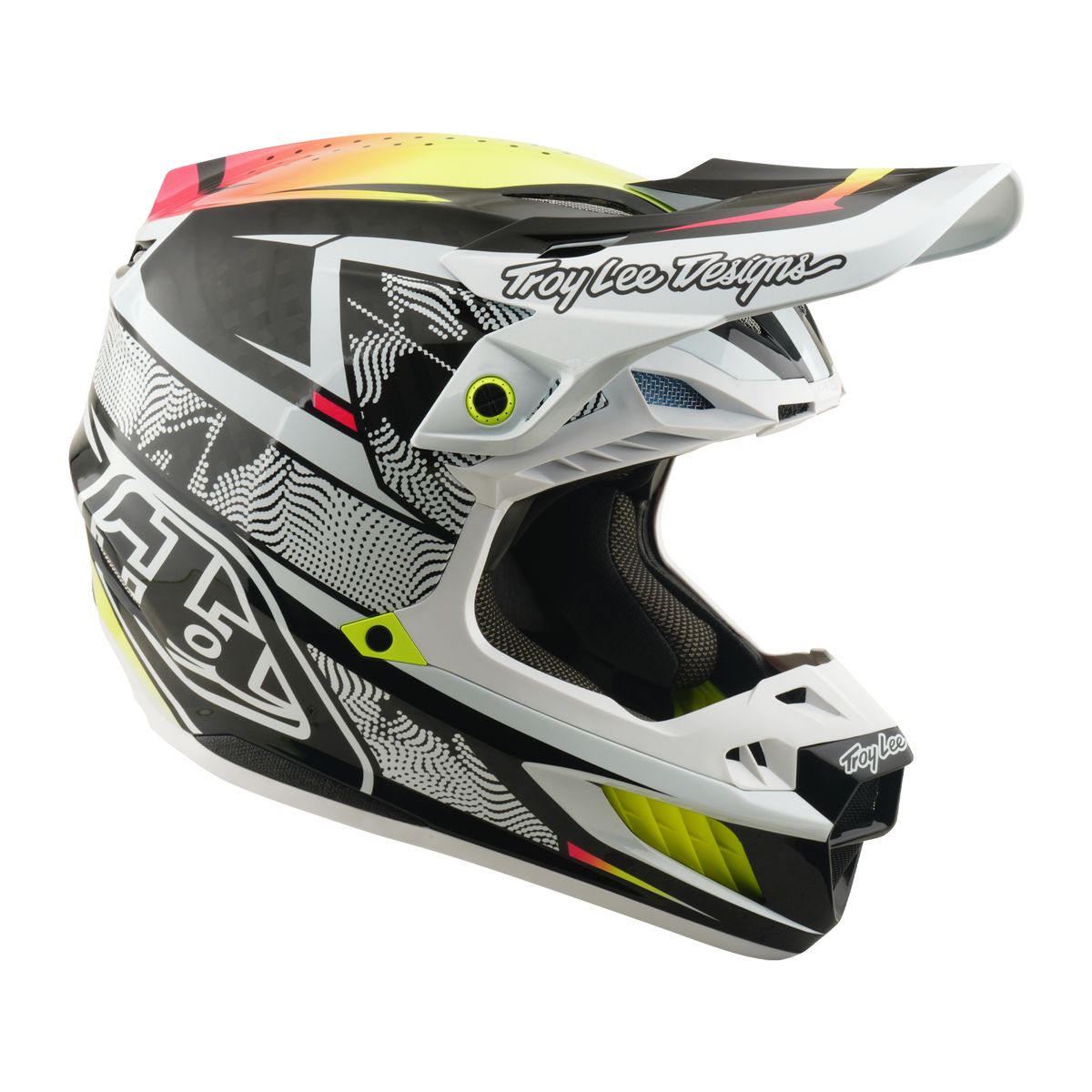 SE5 Carbon Helmet Lined up White (ECE)