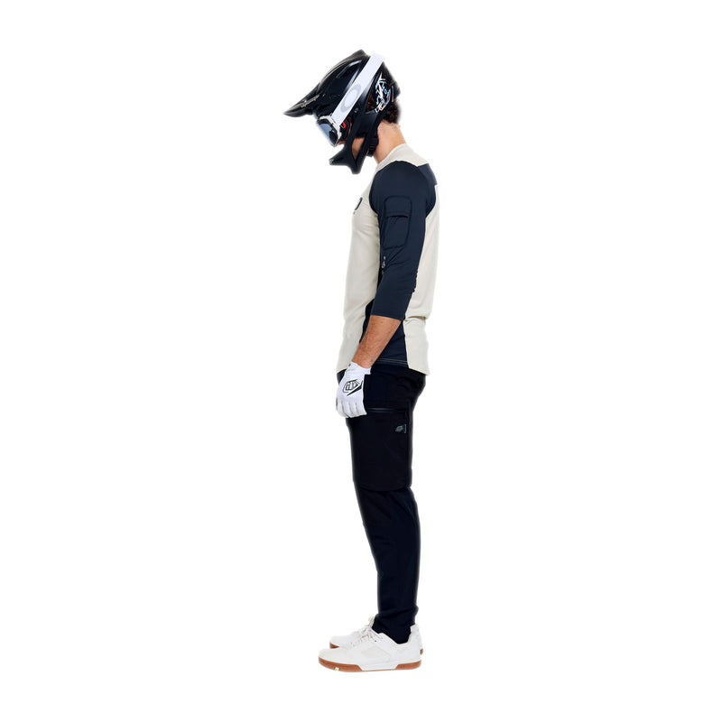 Ruckus Ride 3/4 Tee Wings Pumice