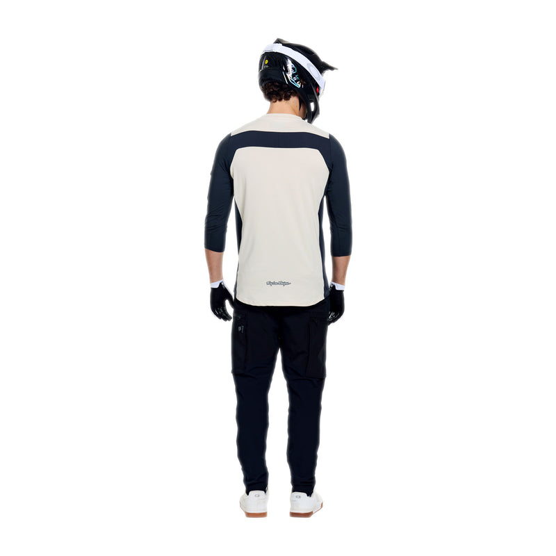Ruckus Ride 3/4 Tee Wings Pumice