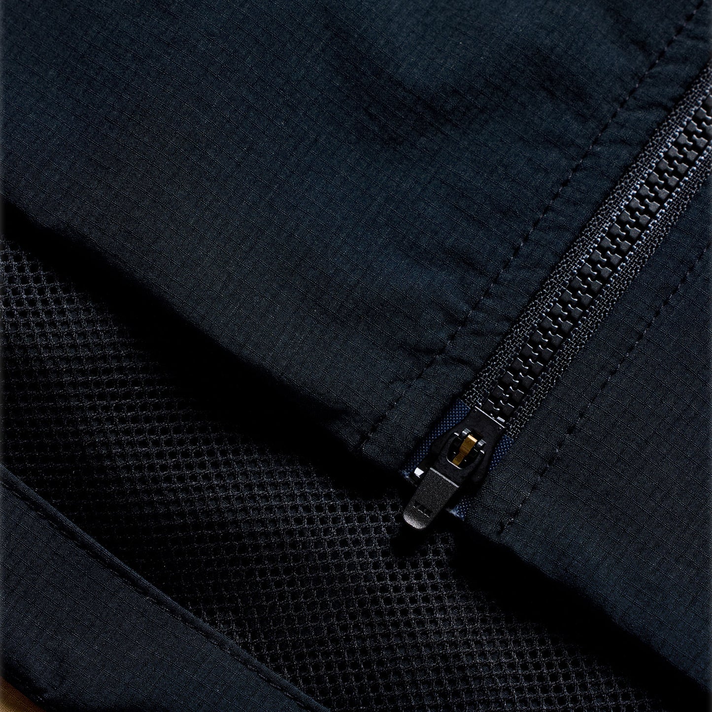 Stage Vest Mono Black