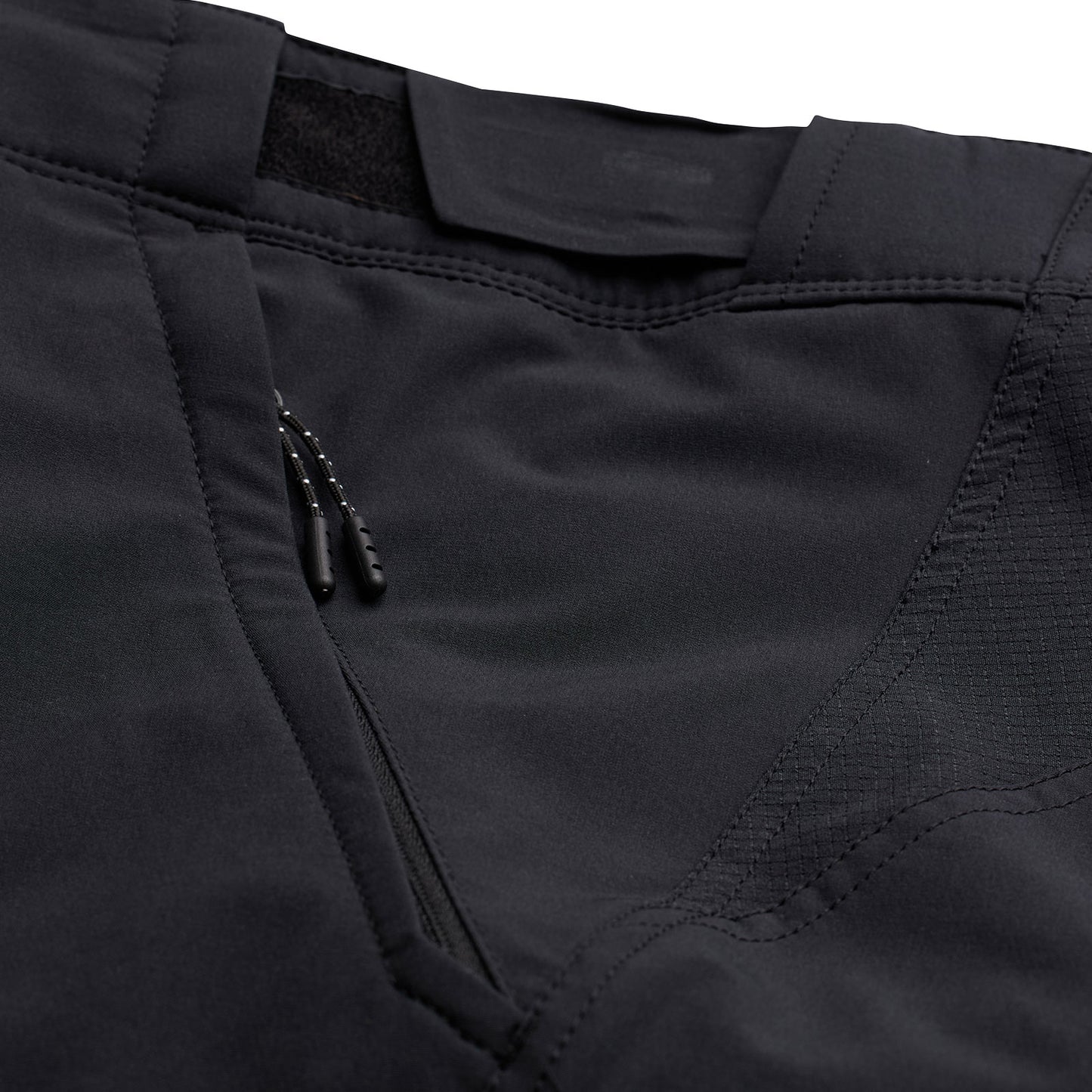 Skyline Short W/Liner Mono Black