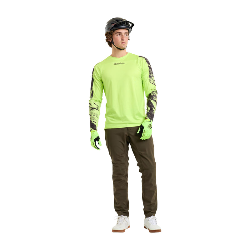 Skyline Chill Pant Mono Dark Earth