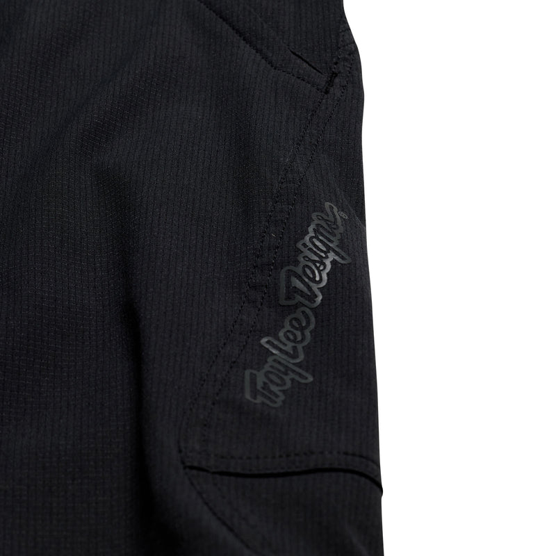Skyline Air Short Shell Mono Black