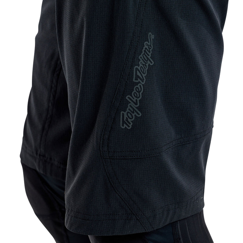 Skyline Air Short Shell Mono Black