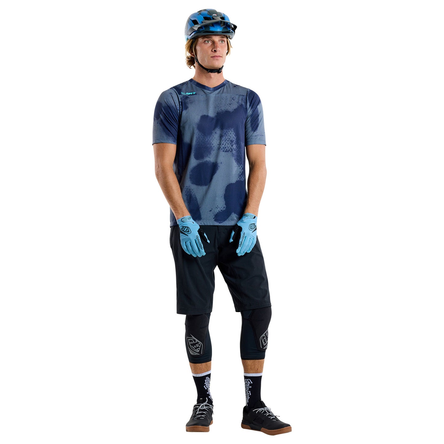 Skyline Air Short Shell Mono Black