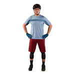 Skyline Short W/Liner Solid Wine