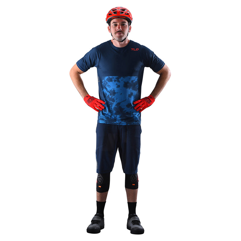 Skyline Short W/Liner Solid Navy