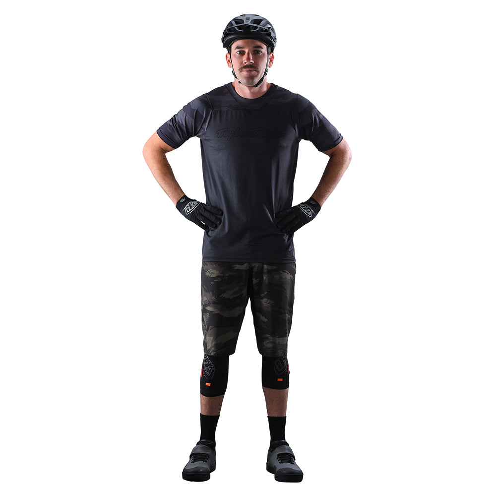 Skyline Short W/Liner Brushed Camo Military